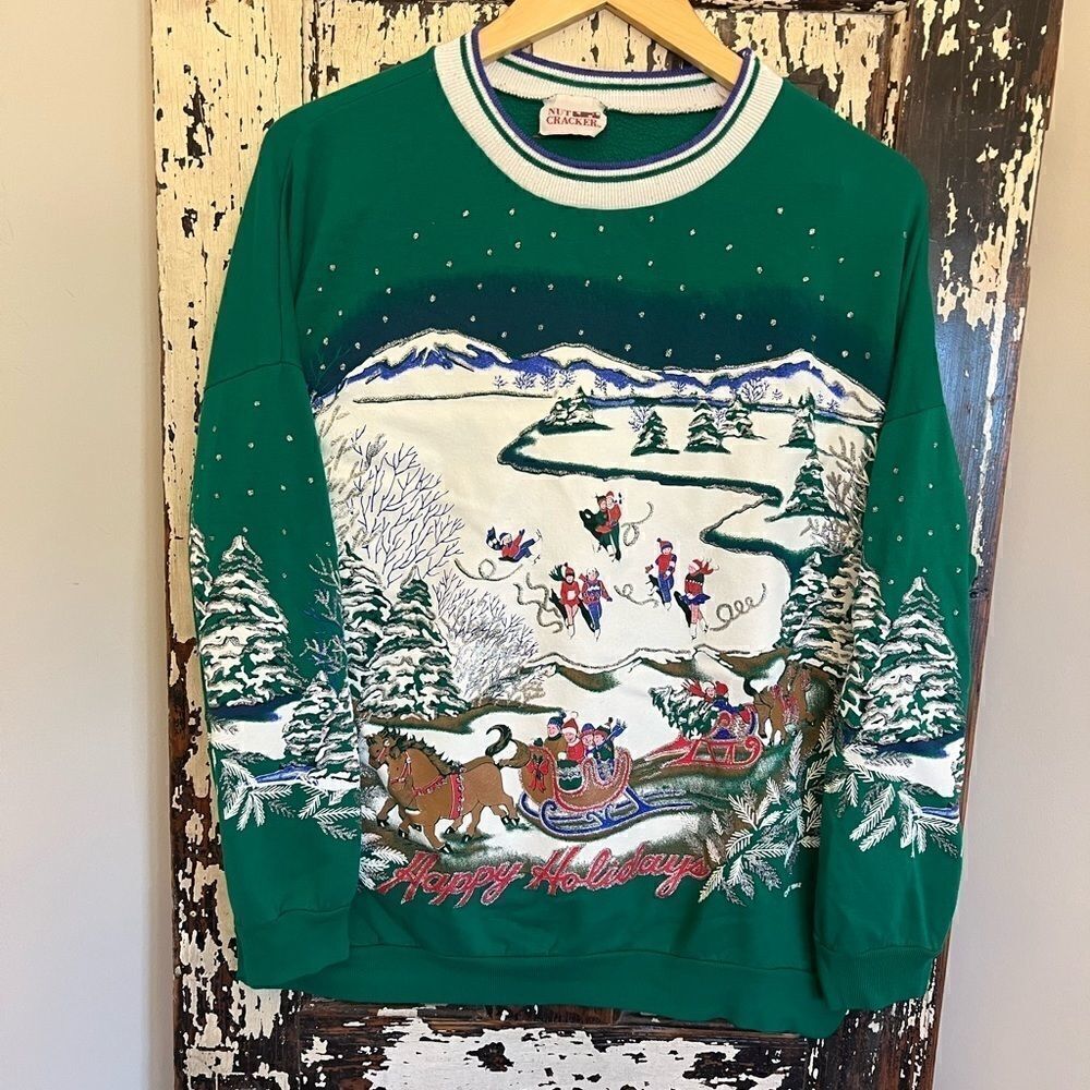 EUC vintage 1992 Nut cracker Christmas sweatshirt.‎
